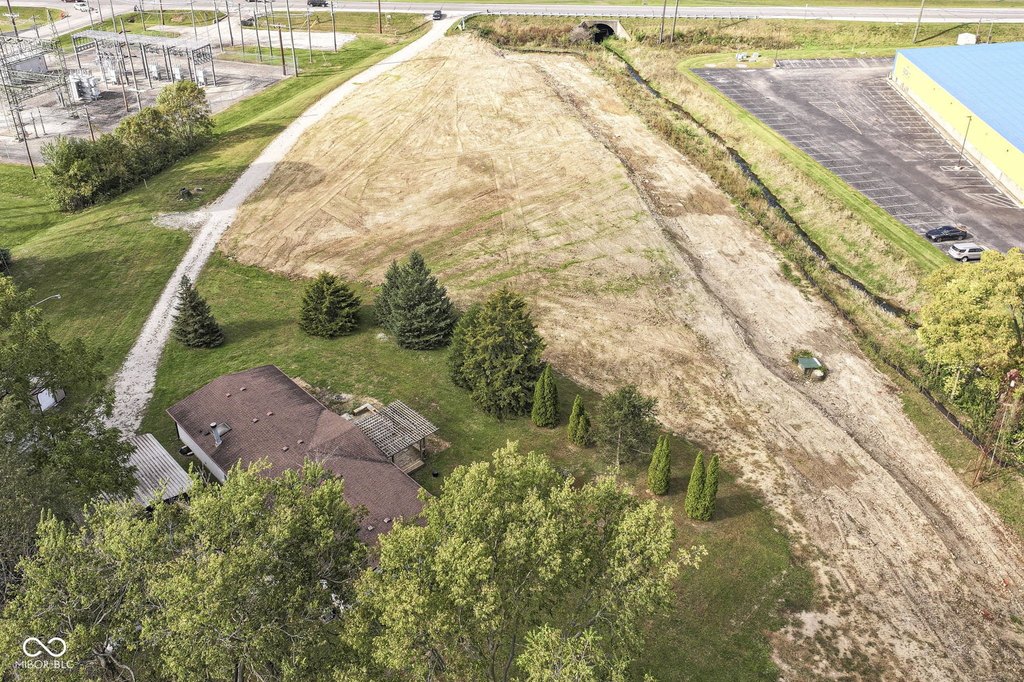 529 N Us Highway 31, Whiteland, IN 46184