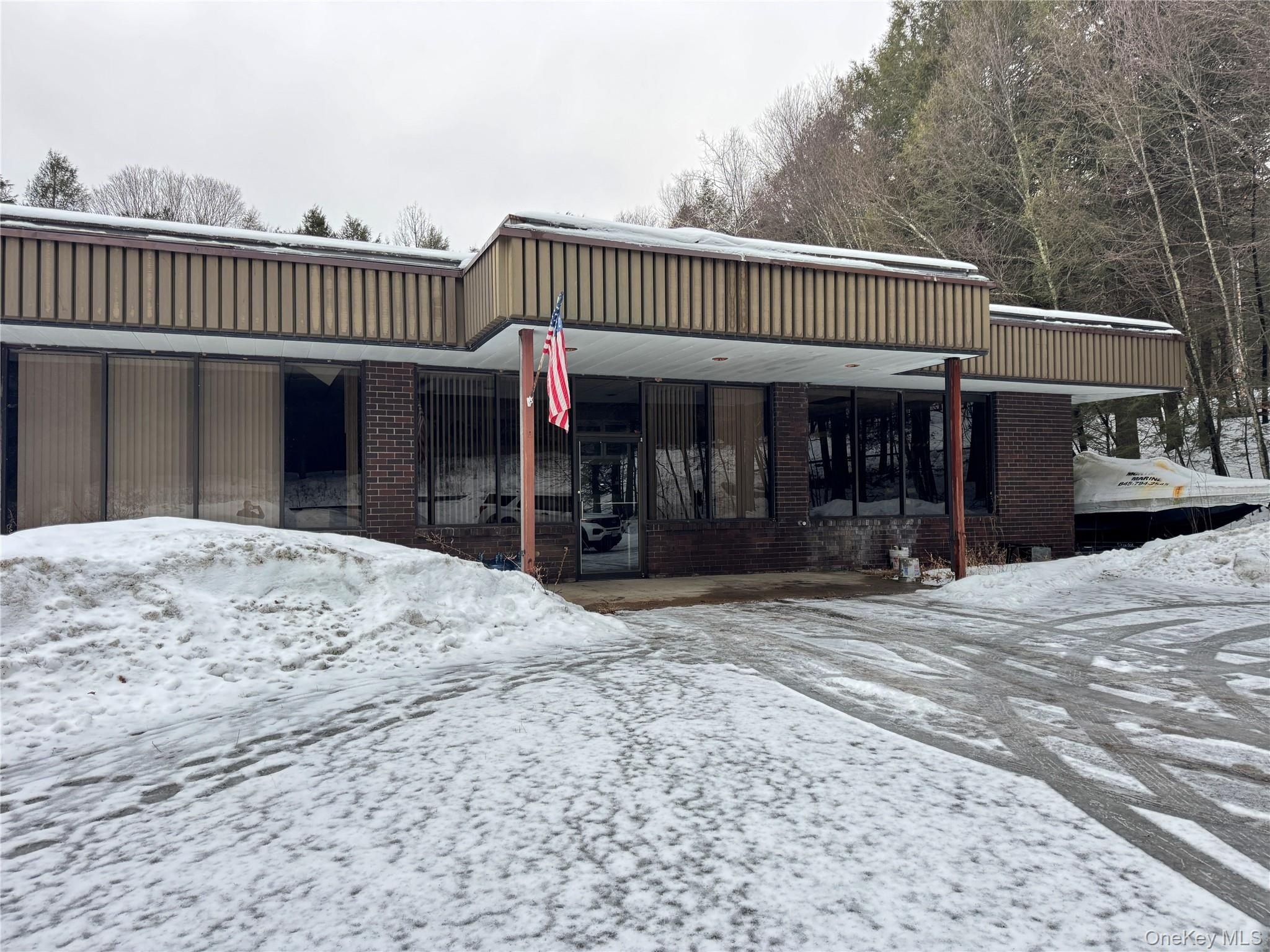 Functional Industrial Space for Lease