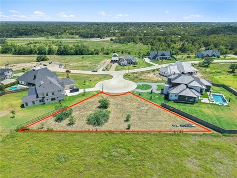 Land, College Station, TX