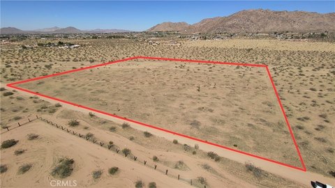 Land, Apple Valley, CA