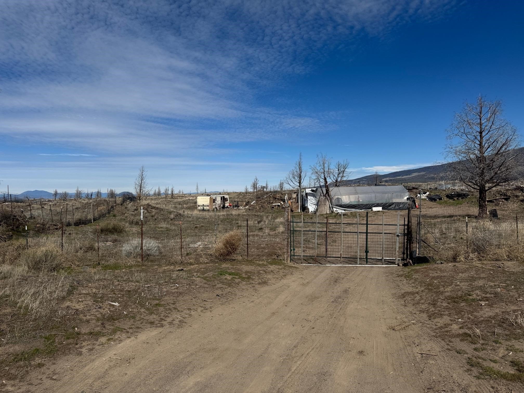 Land in Montague, California