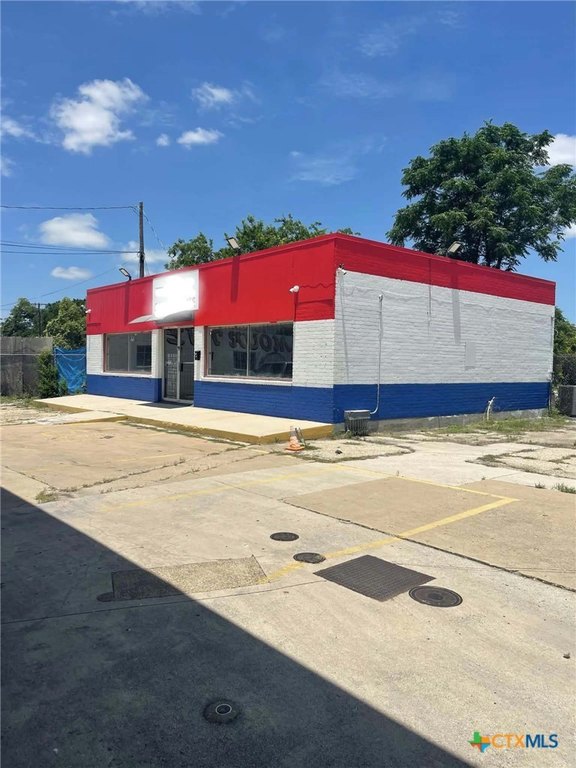 519 W Veterans Memorial Blvd, Killeen, TX 76541