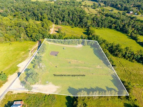 LAND - EDINBURG, VA