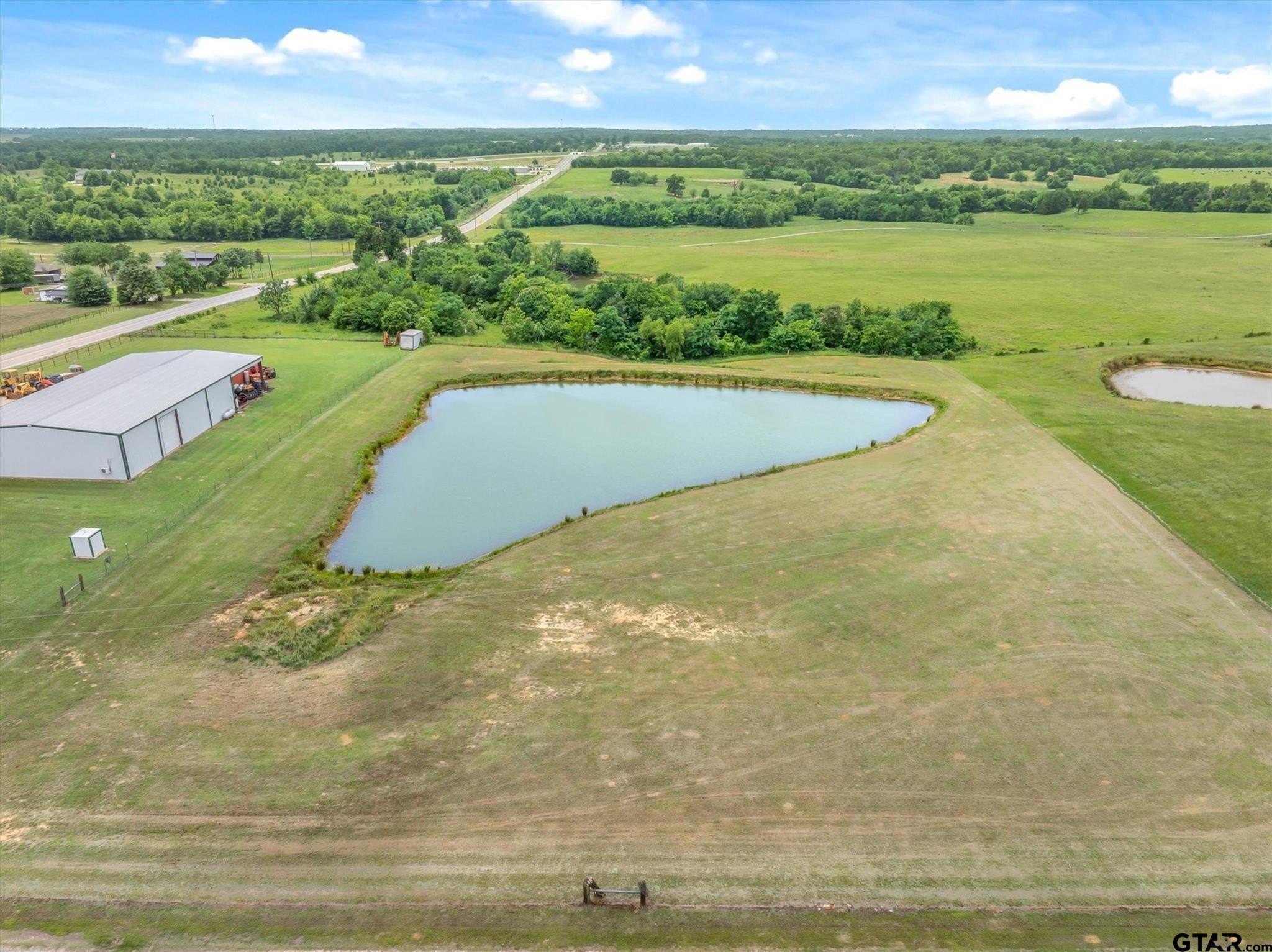 Canton, TX Acreage with Pond