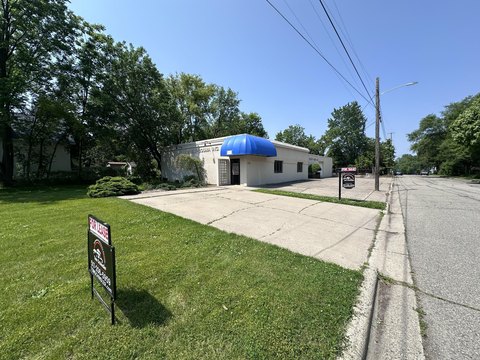 Multipurpose Building Near Downtown Jackson