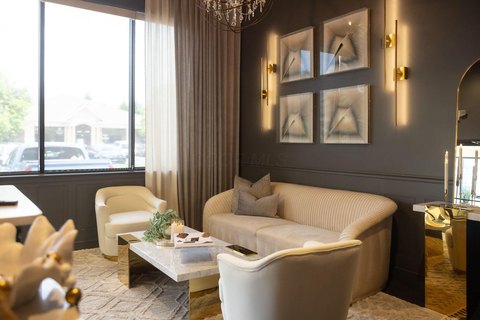 Luxury Spa Suites For Lease