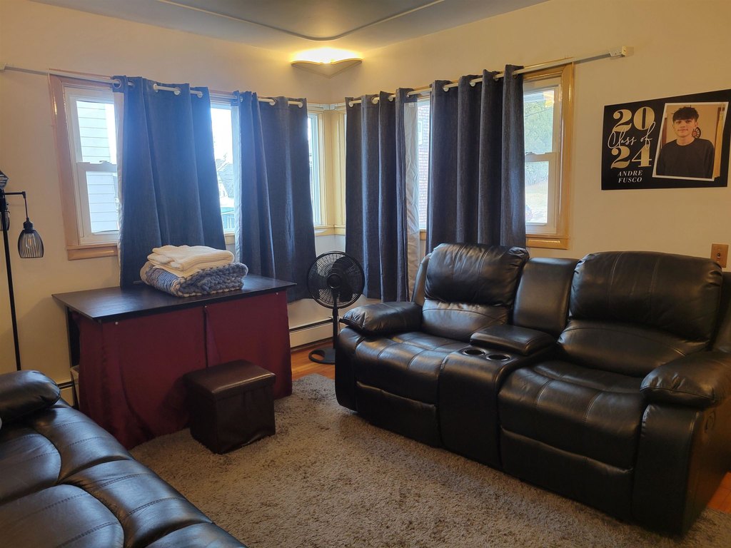Picture 7