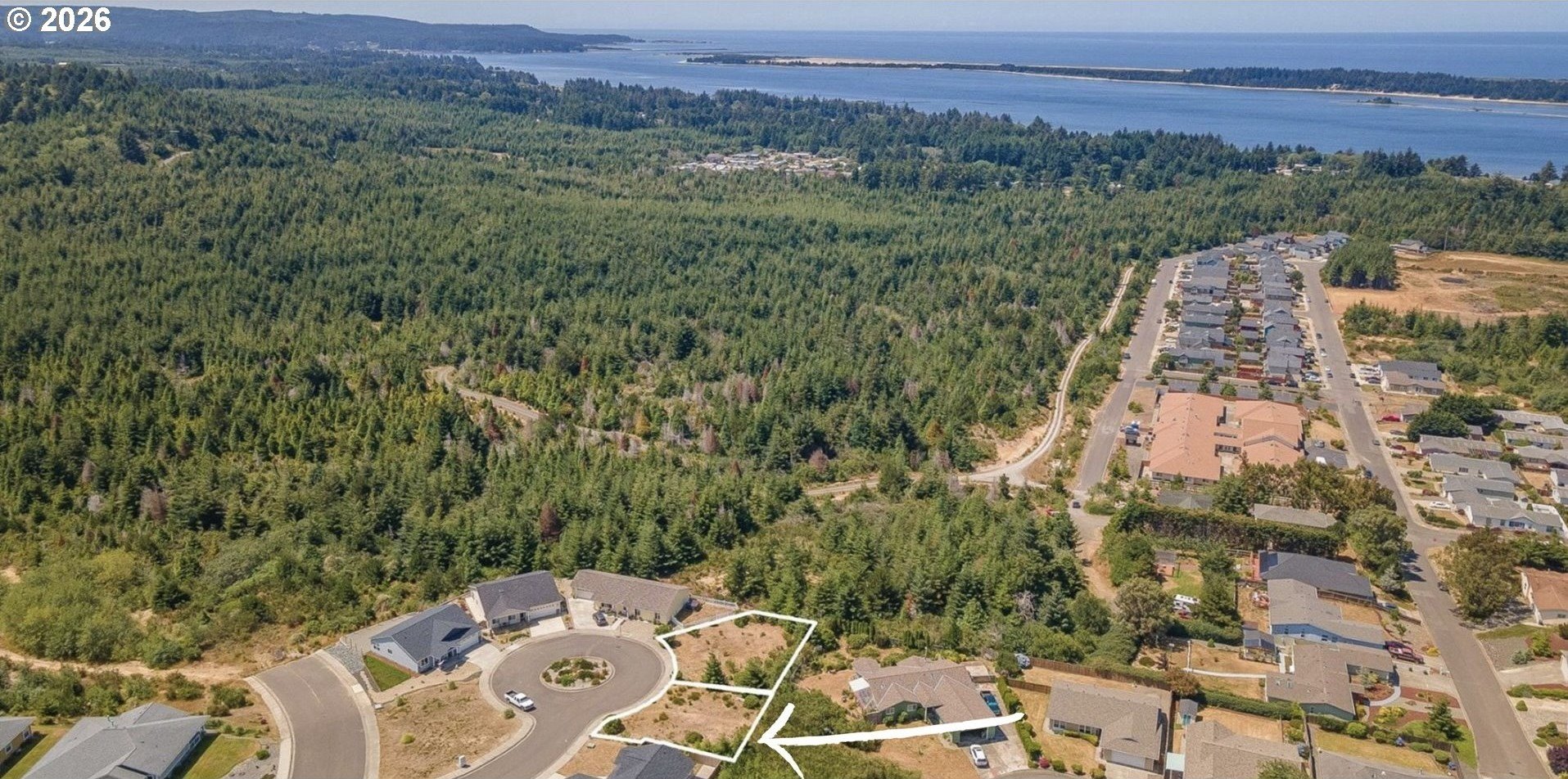 Buildable Lot in Pacific Crest