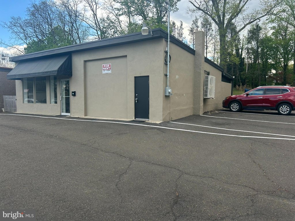 Picture 4