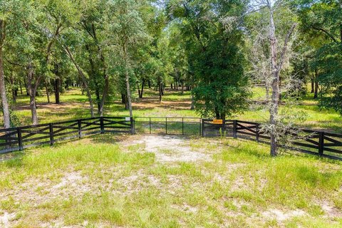 LAND - High Springs, FL