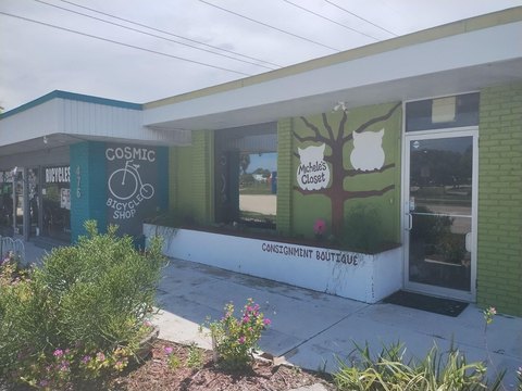 Retail Building in Developing Area