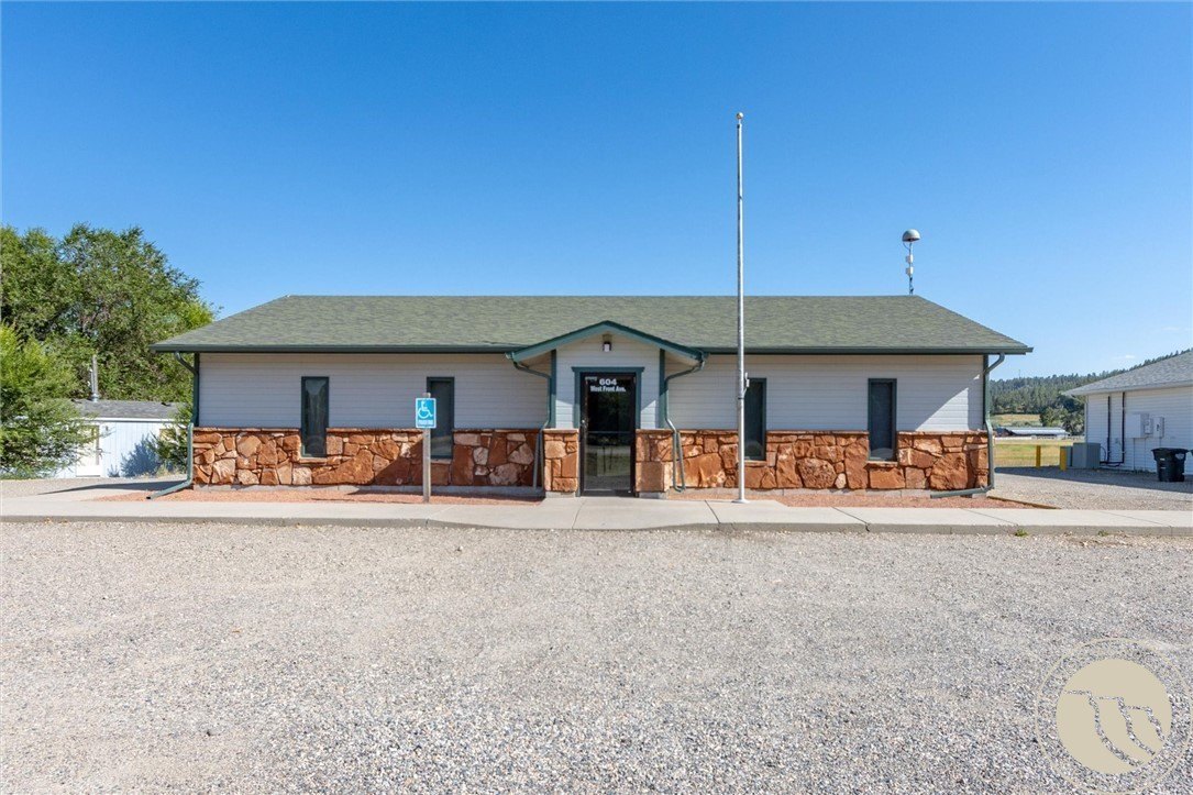 Commercial Building on Half-Acre Lot