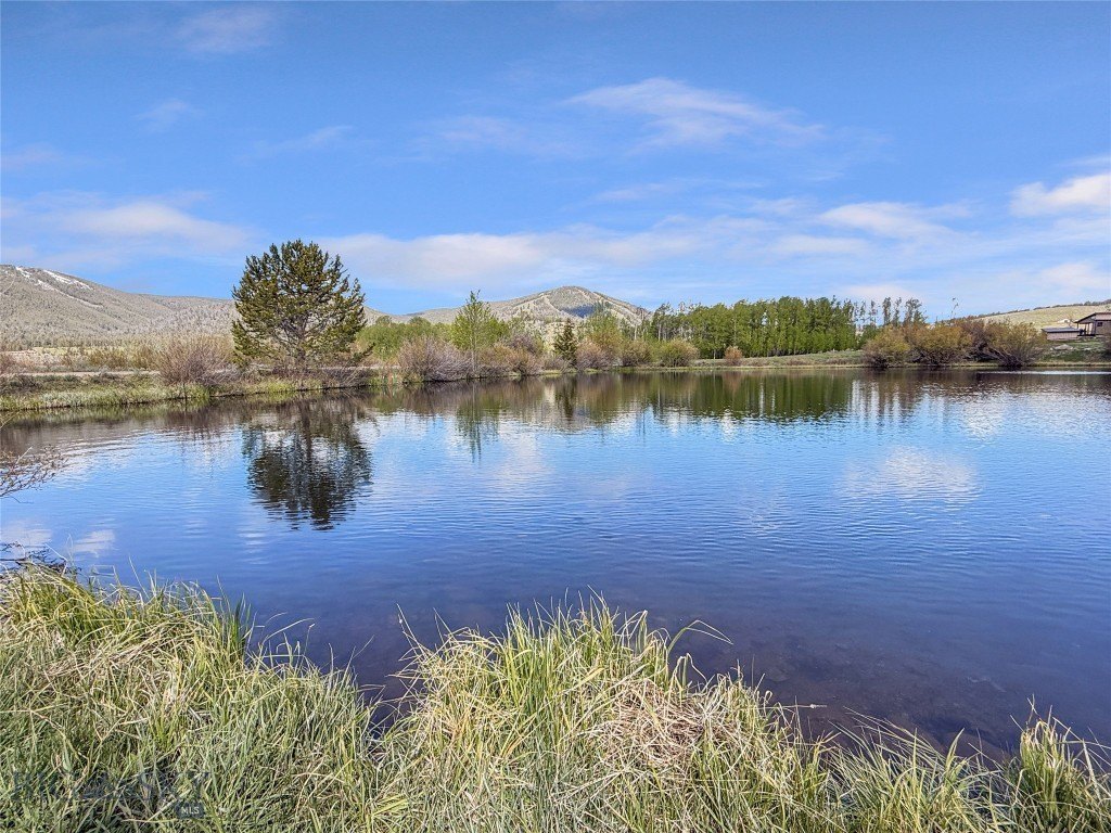 Residential Land in Polaris, MT