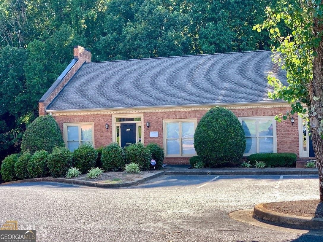 Professional Office Space in Bogart