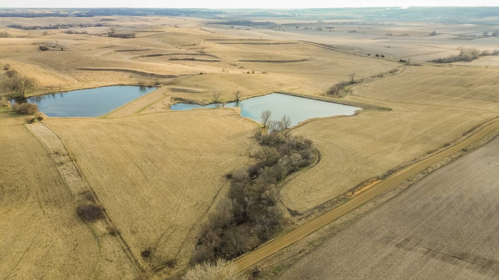 Recreational Land with Fishing Ponds