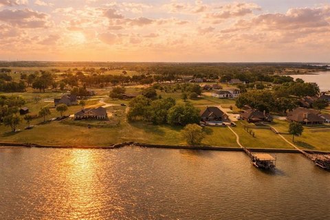 Waterfront Lot on Richland Chambers