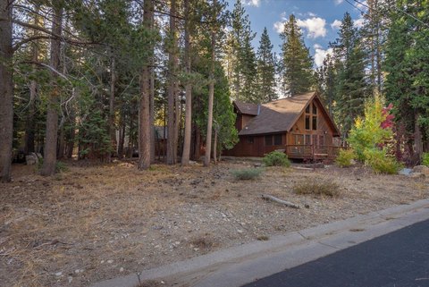 Land, Tahoma, CA