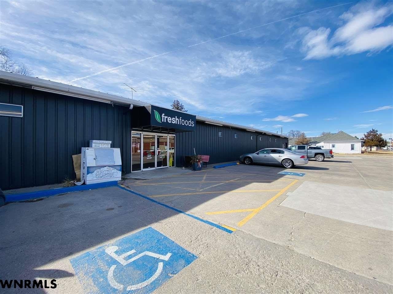 Turn-Key Grocery Store Opportunity