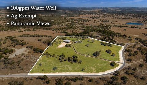 Hill Country Farm Property with Workshop