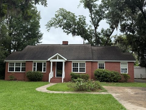 Lake View Mixed-Use Property