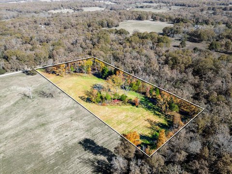 Scenic Land Near Stockton Lake
