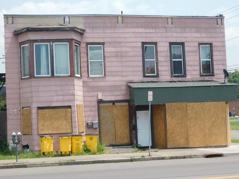 Elmira Multifamily Building For Sale
