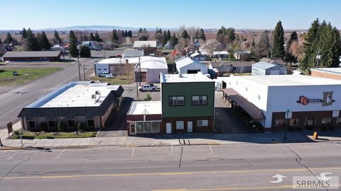 Ashton Mixed-Use Income Property