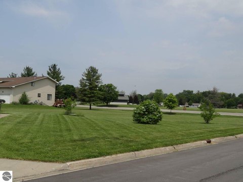 Zoned Duplex Lot Backing Park