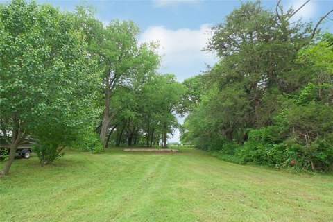 Lake-Adjacent Residential Lot