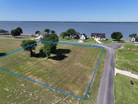 Water View Corner Lot