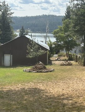 Land, Valley, WA