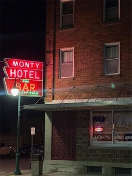 Historic Hotel with Bar Establishment