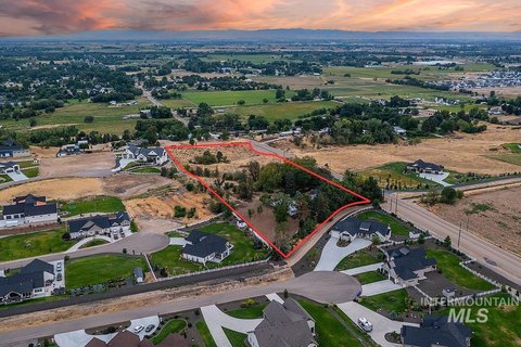 Land, Middleton, ID