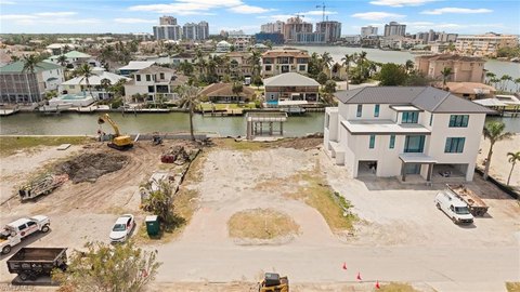 Waterfront Lot in Naples, FL