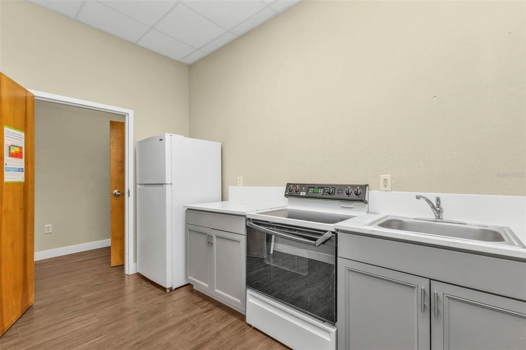 Picture 10