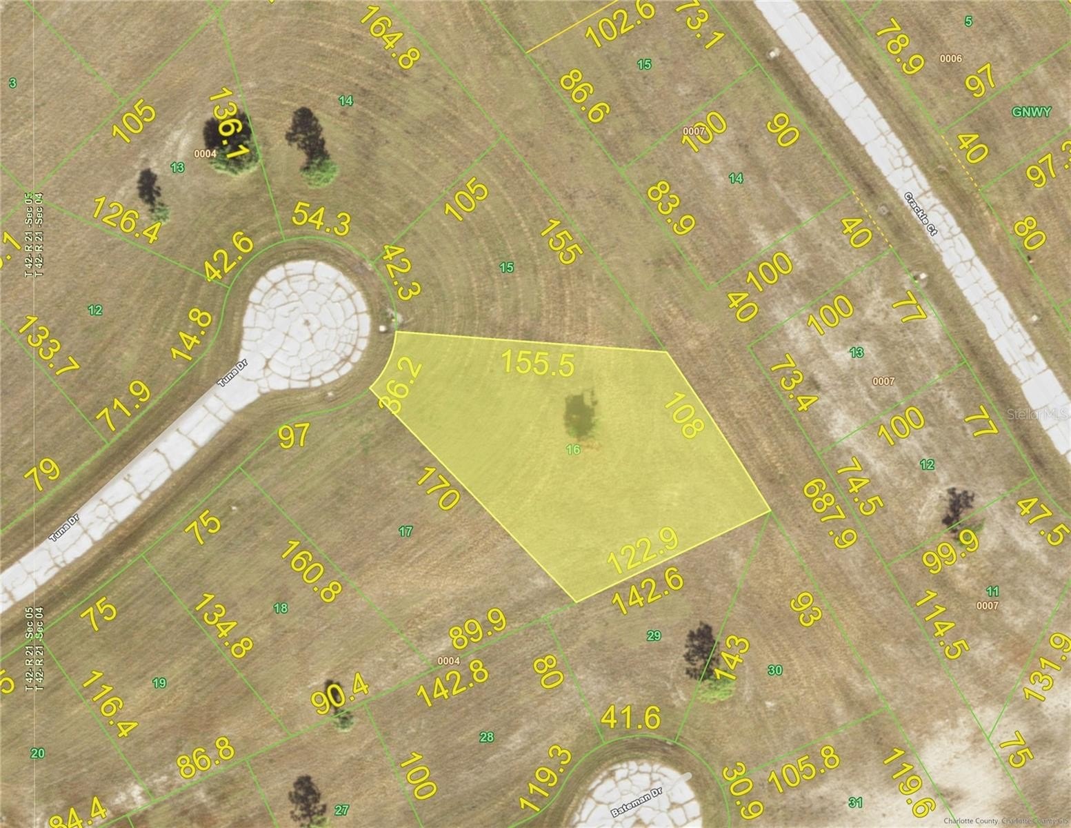 Spacious Lot in Rotonda Meadows