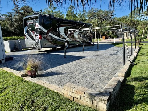 Land, SILVER SPRINGS, FL