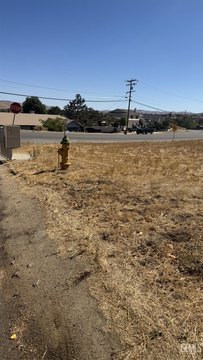 Land, Tehachapi, CA