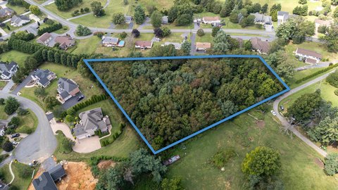R-2 Homesite with Shared Drive Access