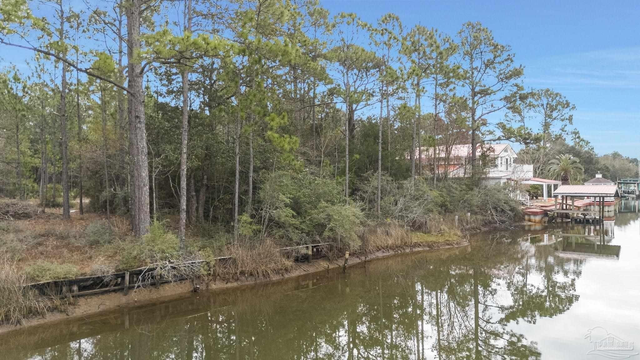 Canal Front Lot in Milton