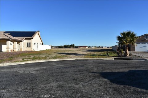 Helendale Vacant Lot with Views
