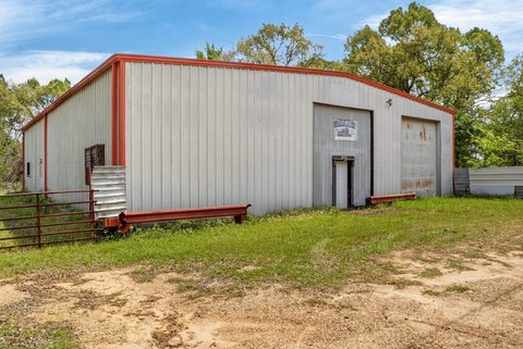 Versatile Commercial Building on Acreage