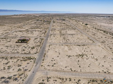 Residential Lot Near Salton Sea