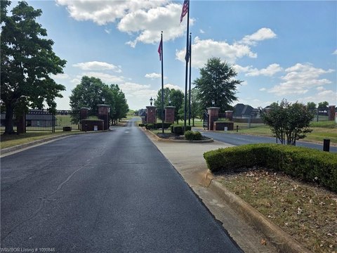 LAND - Van Buren, AR