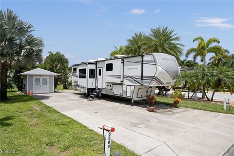 RV Resort Lot in Fort Myers