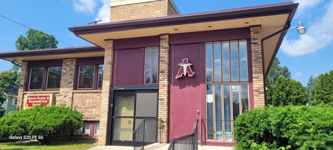 Well-Maintained Office Building For Sale