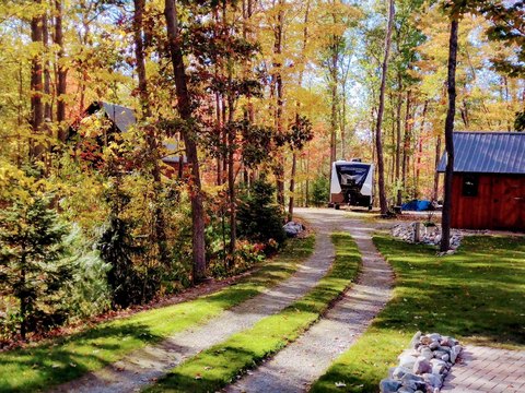 LAND - Johannesburg, MI