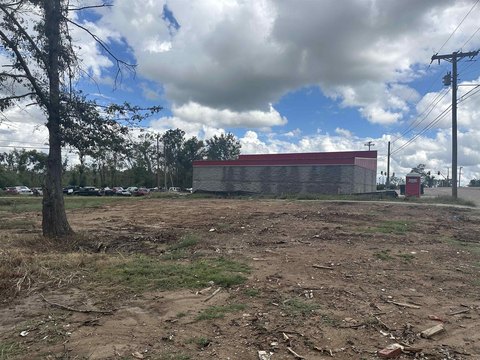 Commercial Lot in Selmer, TN