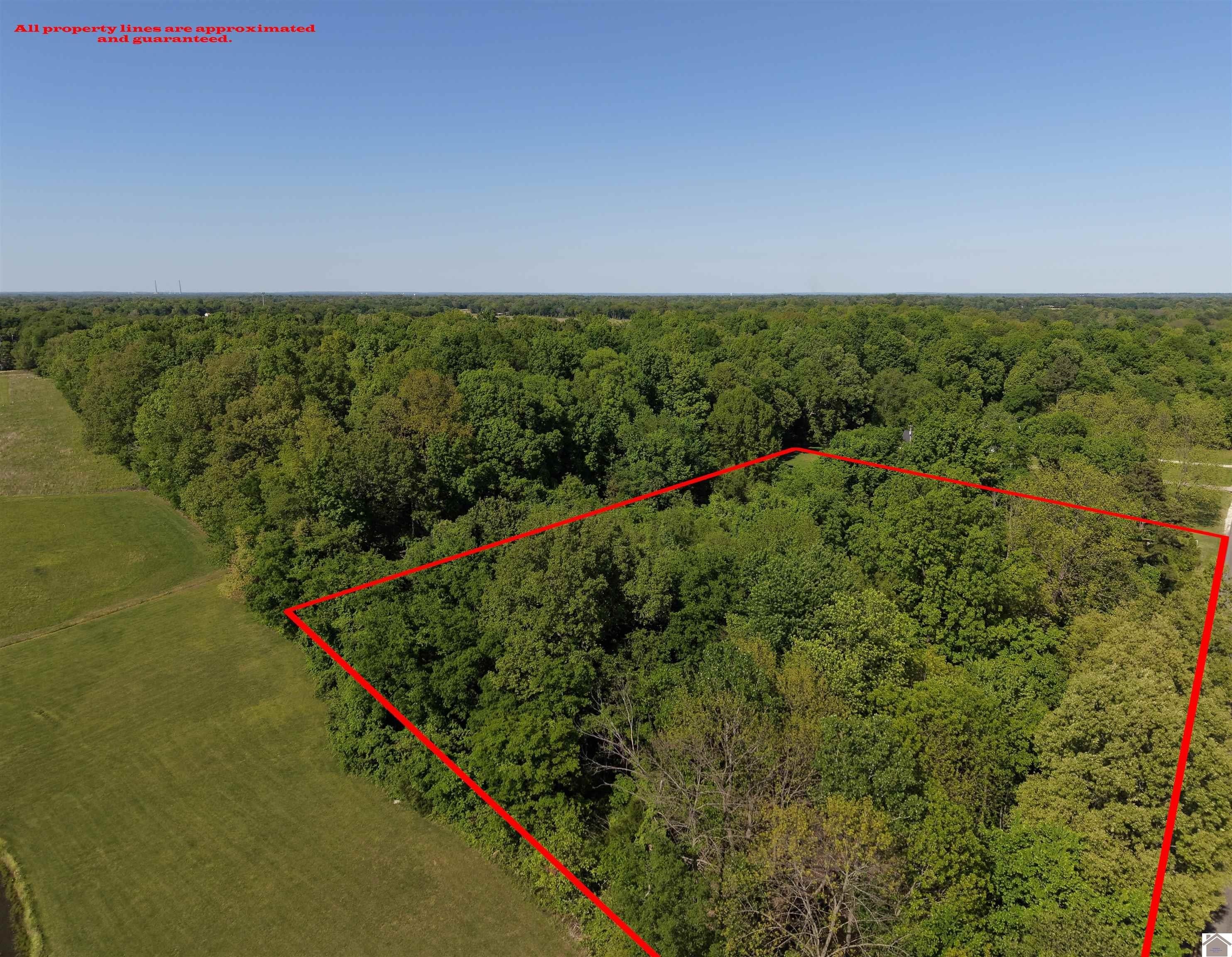 Secluded 2.69-Acre Property Near Paducah