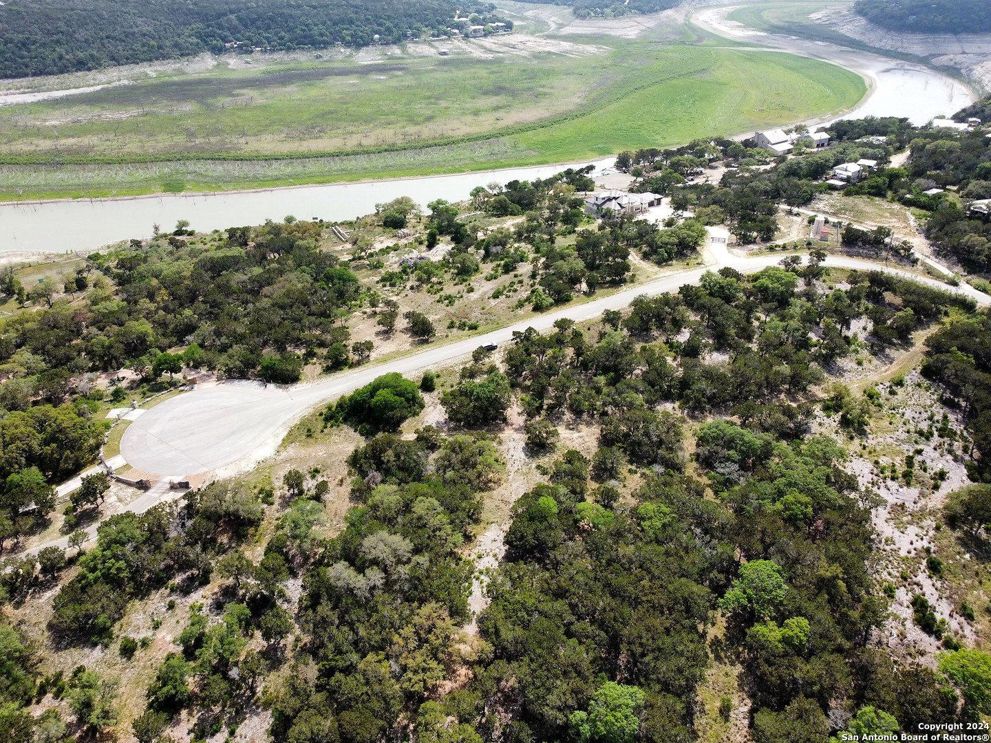 Waterfront Lot on Medina Lake